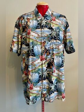 Tommy Bahama - Silk/ cotton blend short sleeve Hawaiian shirt Size Large